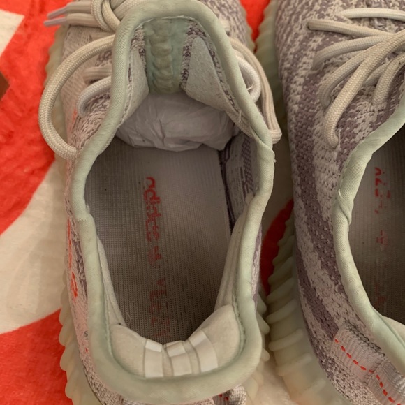 Yeezy v2 adidas blue tint size 7 main image 8